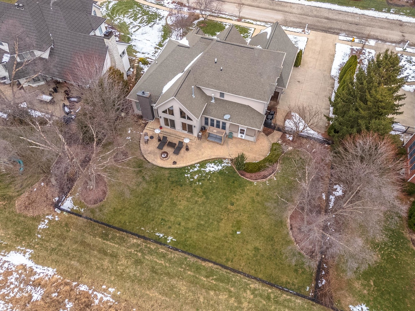 6 Stonebrook Court, Bloomington, IL 61704