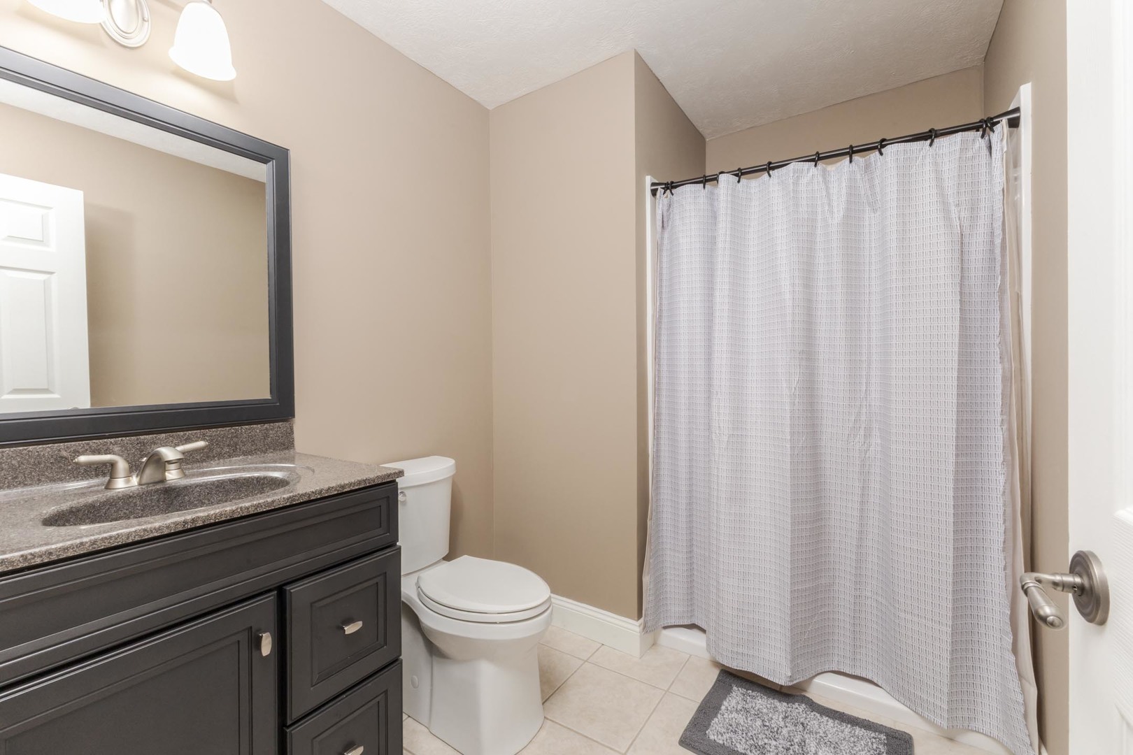 6 Stonebrook Court, Bloomington, IL 61704