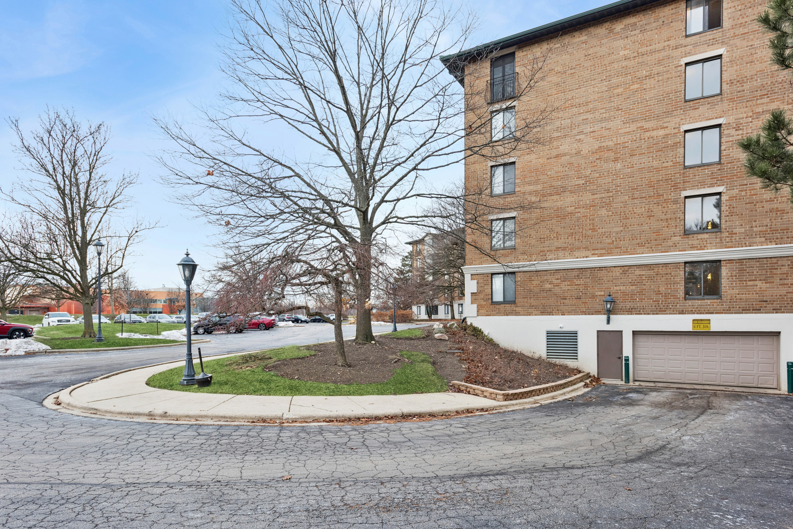 470 FAWELL Boulevard #203, Glen Ellyn, IL 60137