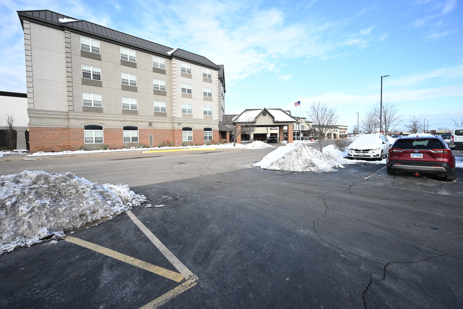 Elk Grove Village, IL 60007