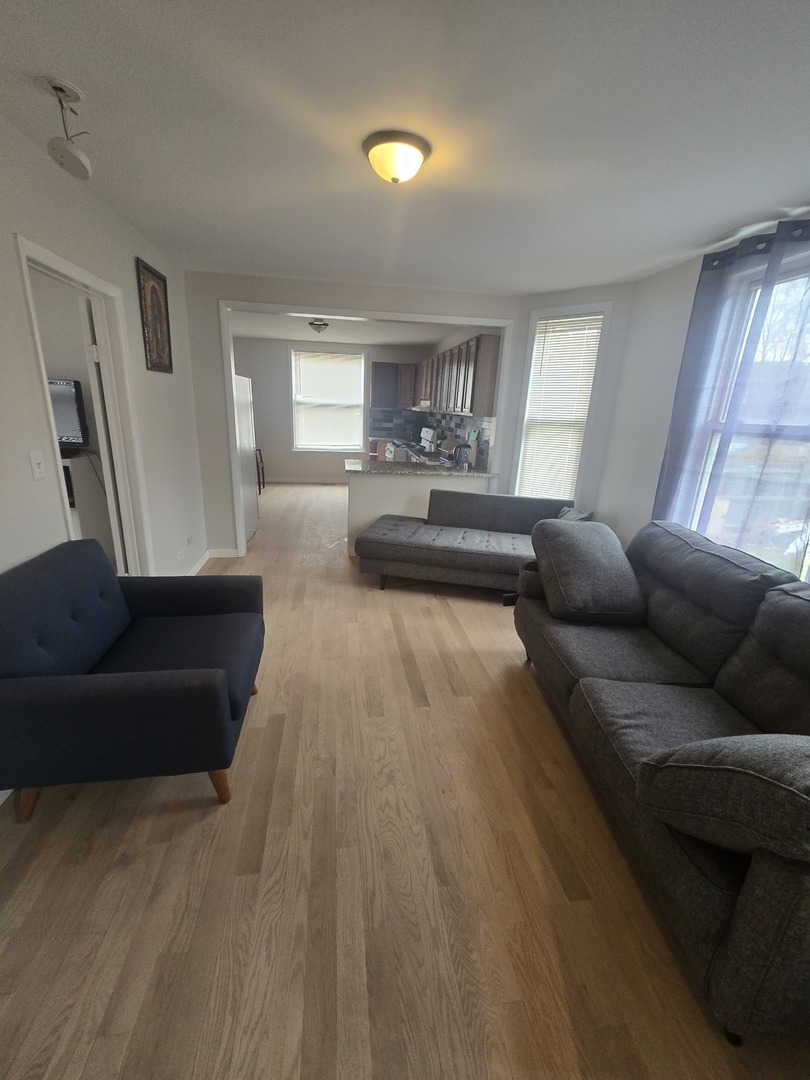 112 S 14th Avenue, Maywood, IL 60153