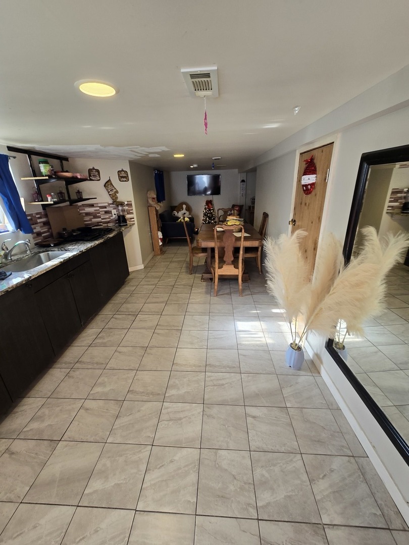 112 S 14th Avenue, Maywood, IL 60153