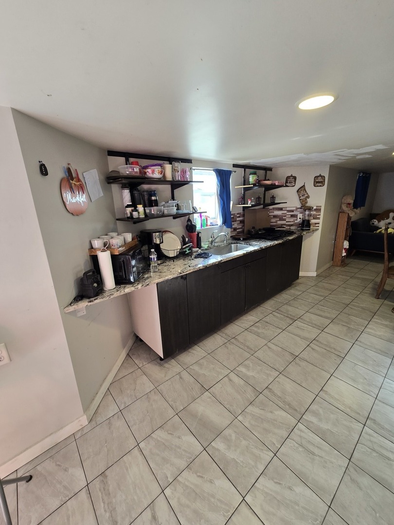 112 S 14th Avenue, Maywood, IL 60153