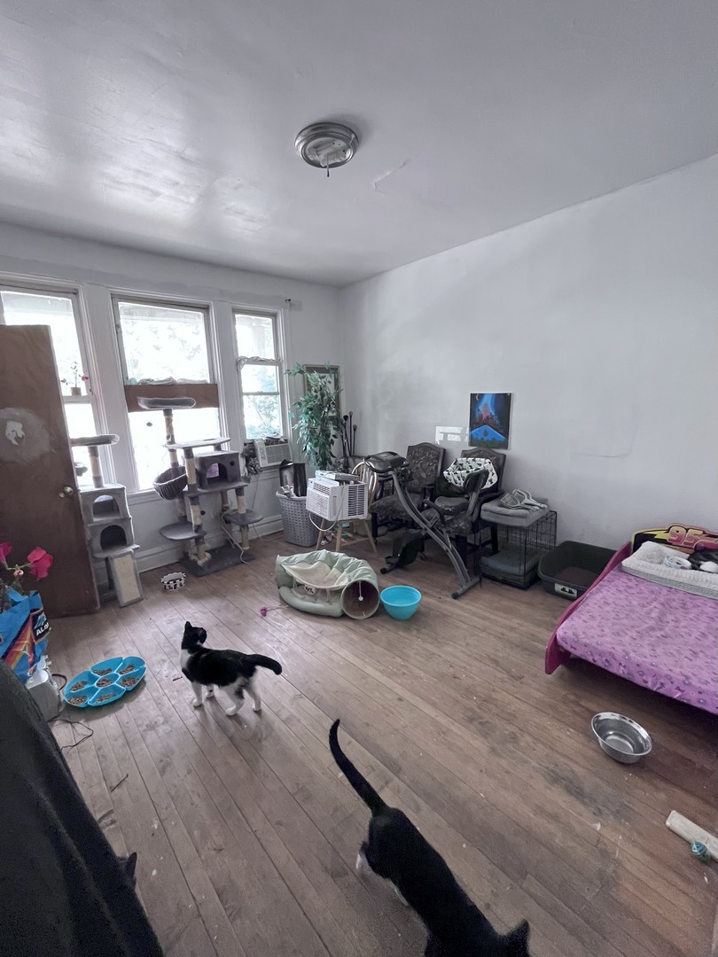 2103 W 52nd Street, Chicago, IL 60609