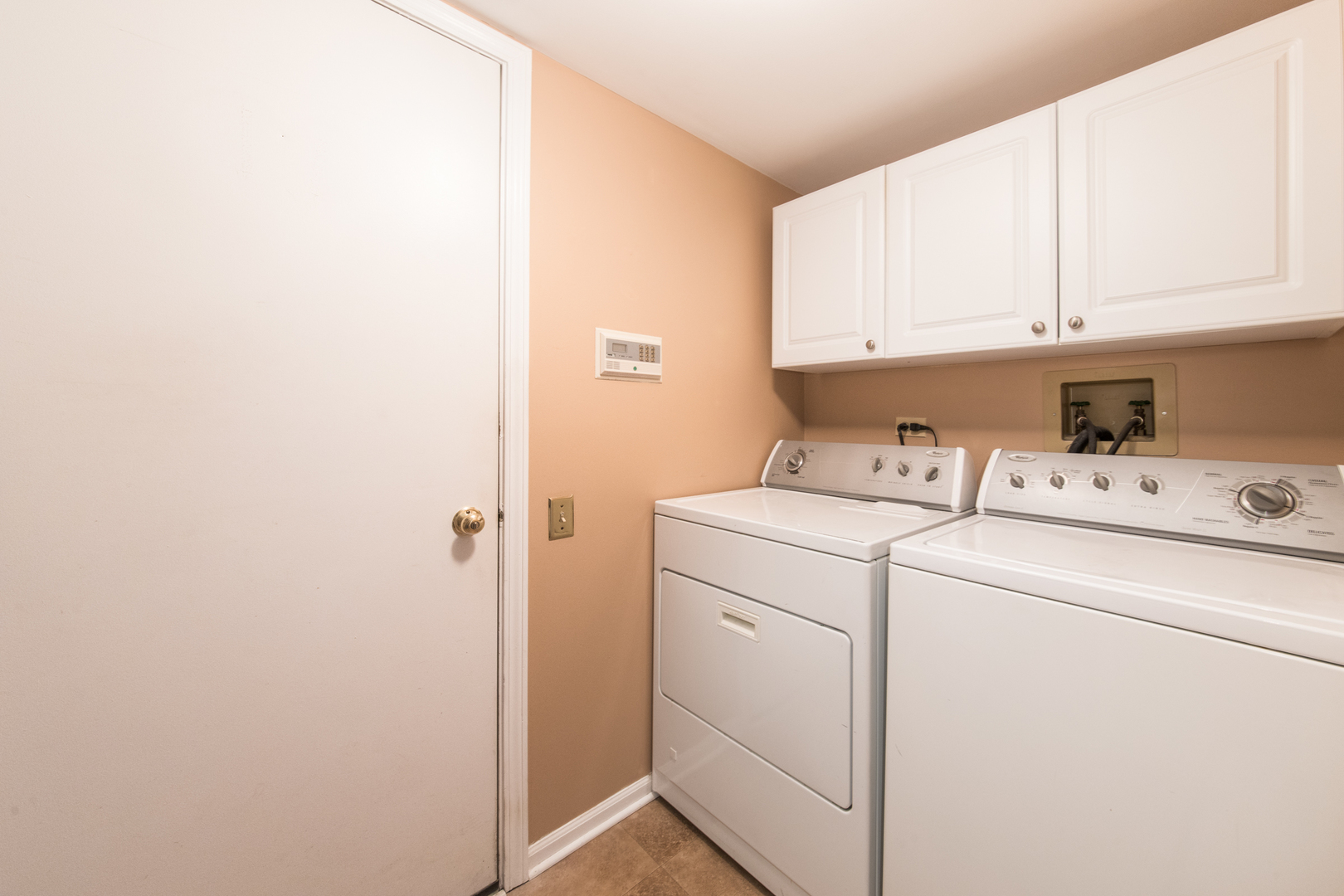 523 Orleans Avenue, Naperville, IL 60565