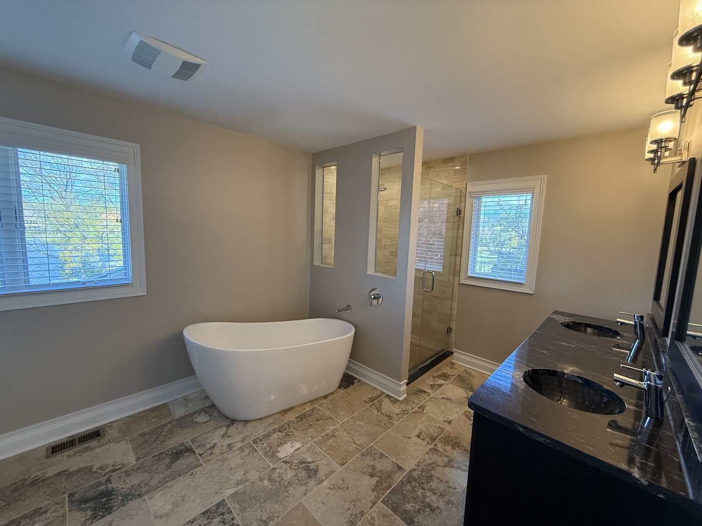 551 83rd Street, Burr Ridge, IL 60527