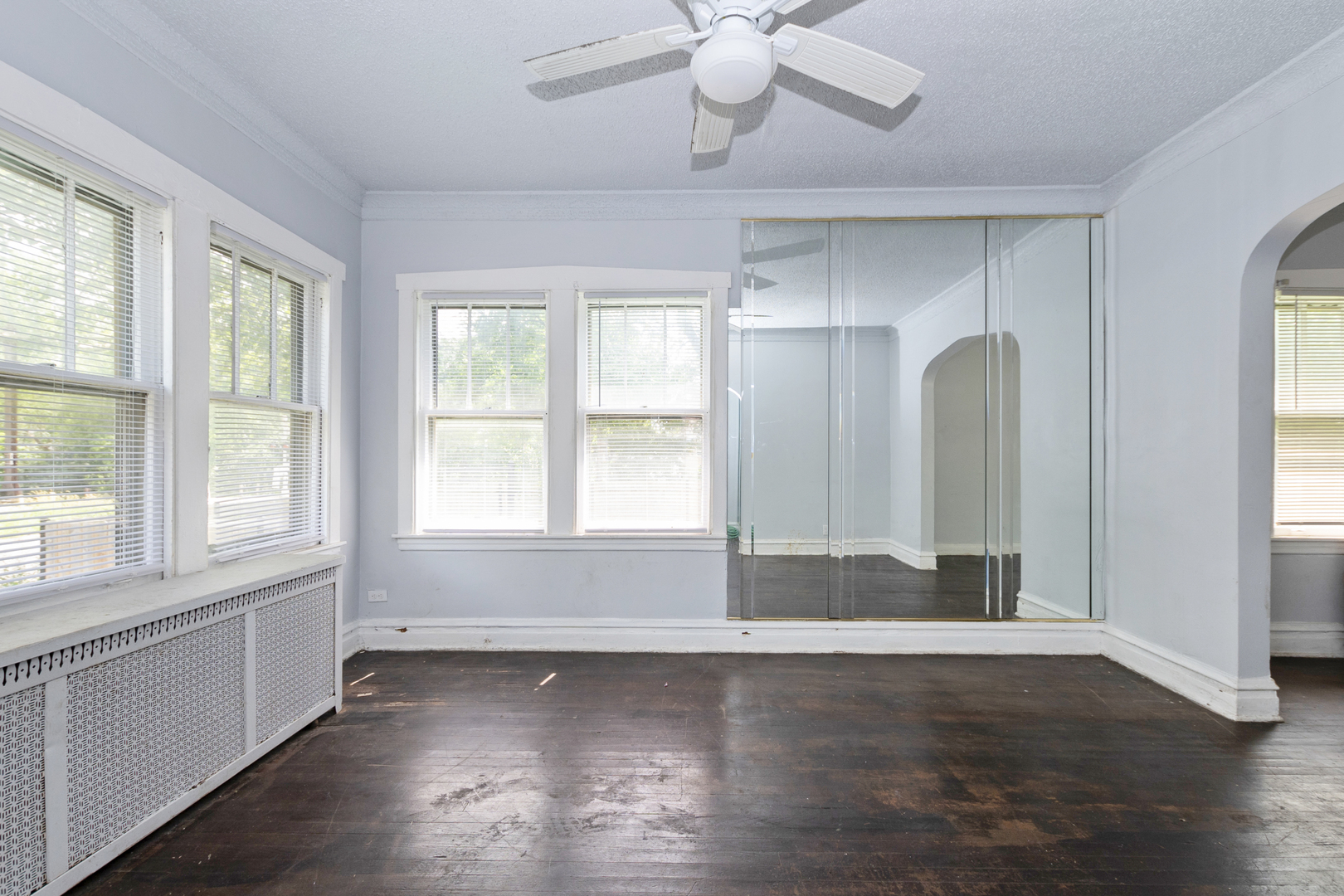 12050 S Yale Avenue, Chicago, IL 60628