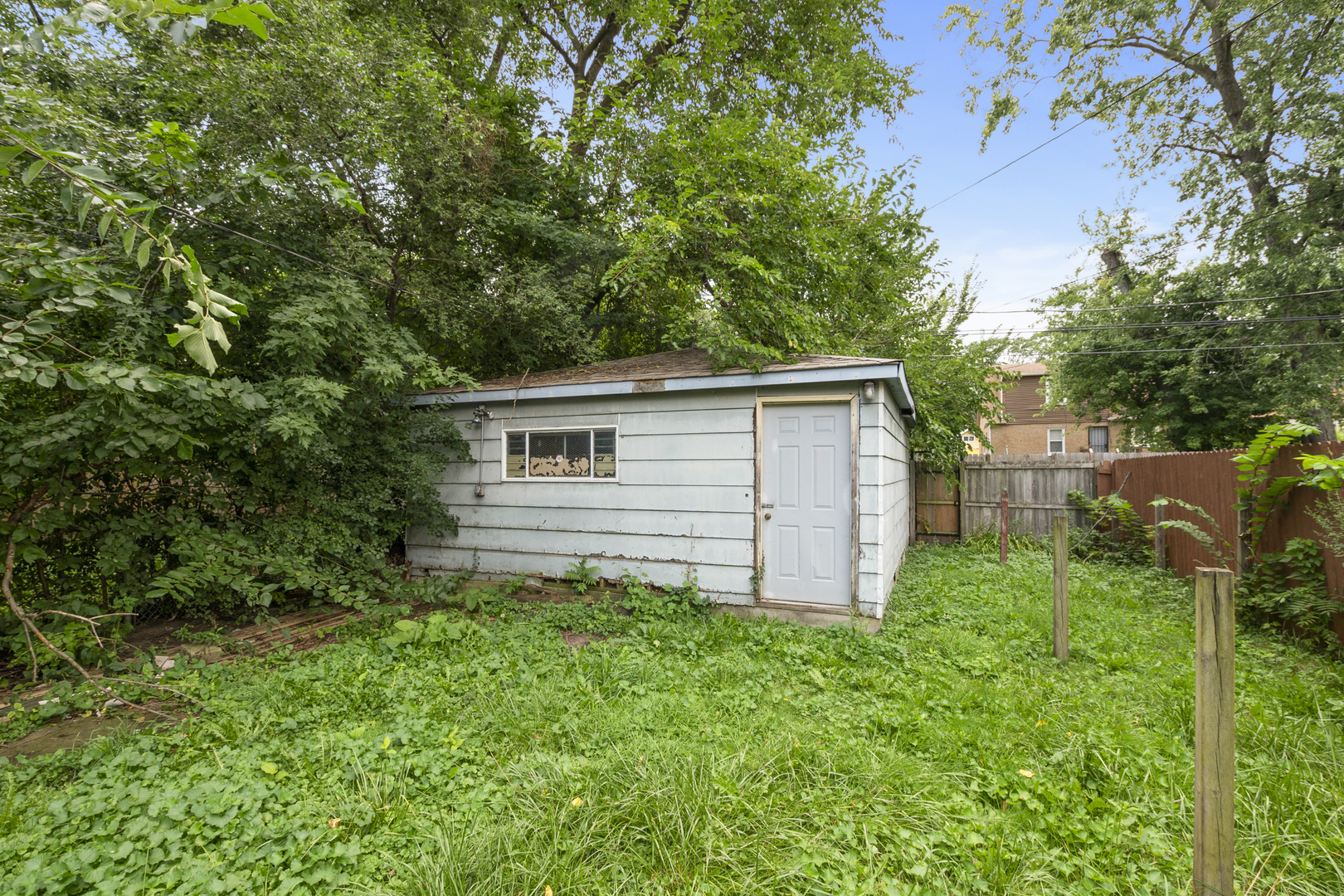 12050 S Yale Avenue, Chicago, IL 60628