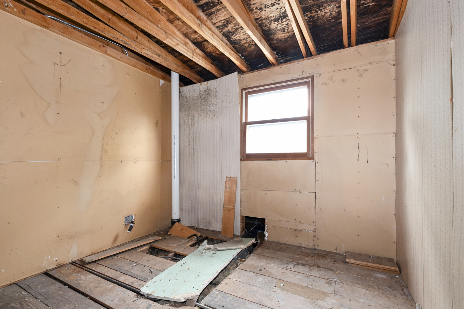 12050 S Yale Avenue, Chicago, IL 60628