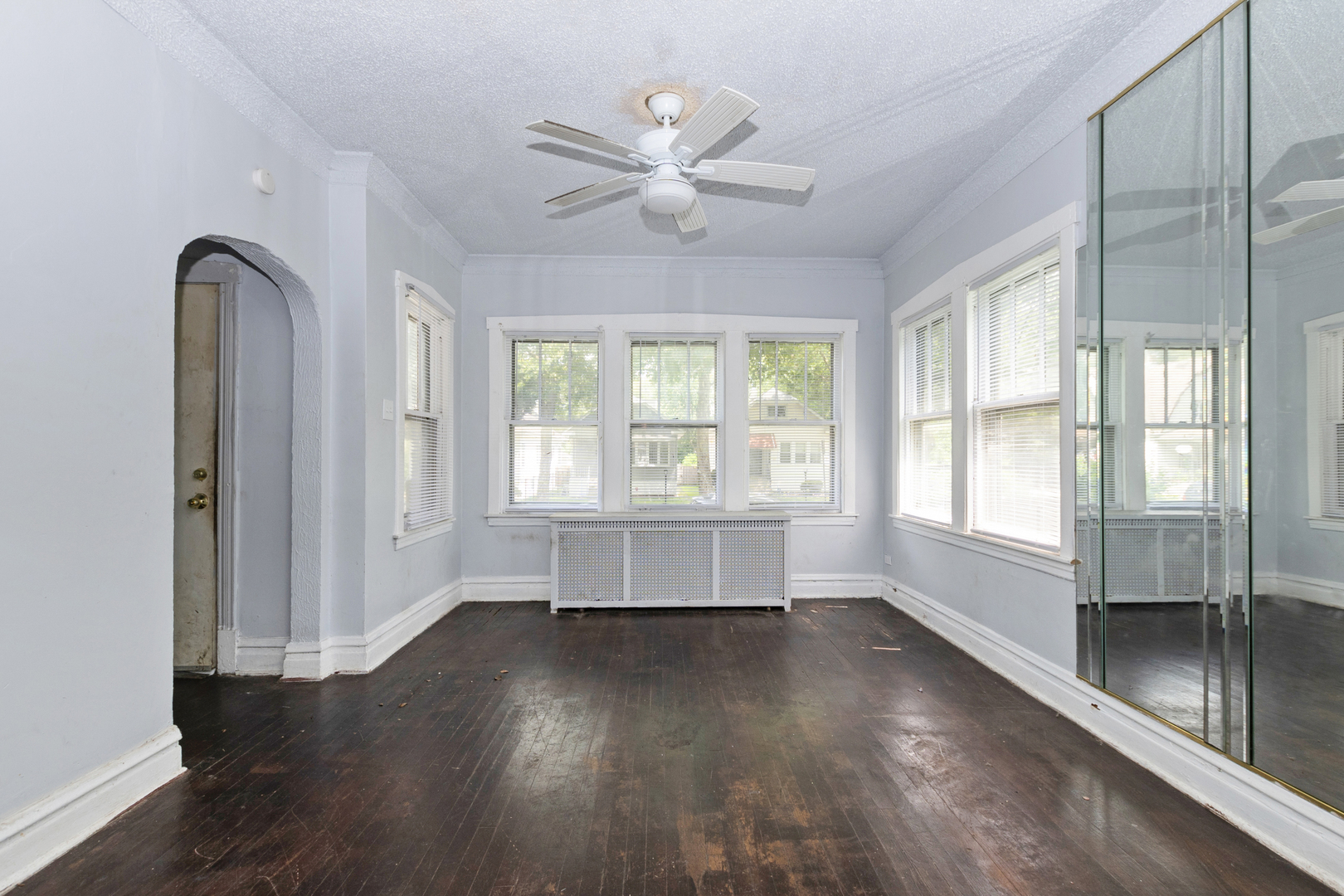 12050 S Yale Avenue, Chicago, IL 60628