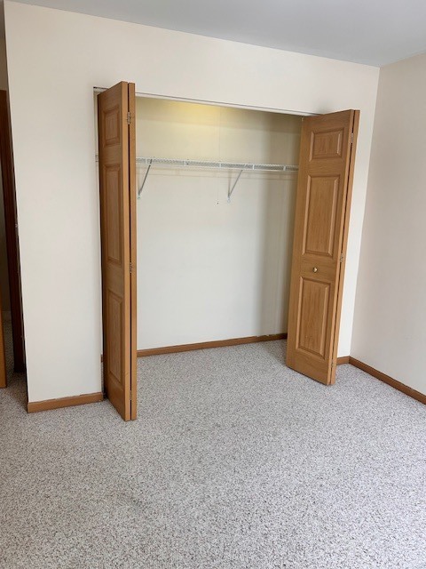 623 Waterview Court, Naperville, IL 60563