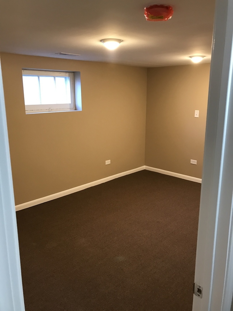 116 N Adams Street, Westmont, IL 60559