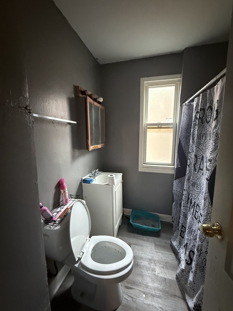 10230 S Yates Boulevard, Chicago, IL 60617