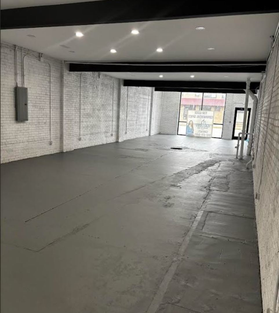 1724 Grand Avenue, Waukegan, IL 60085