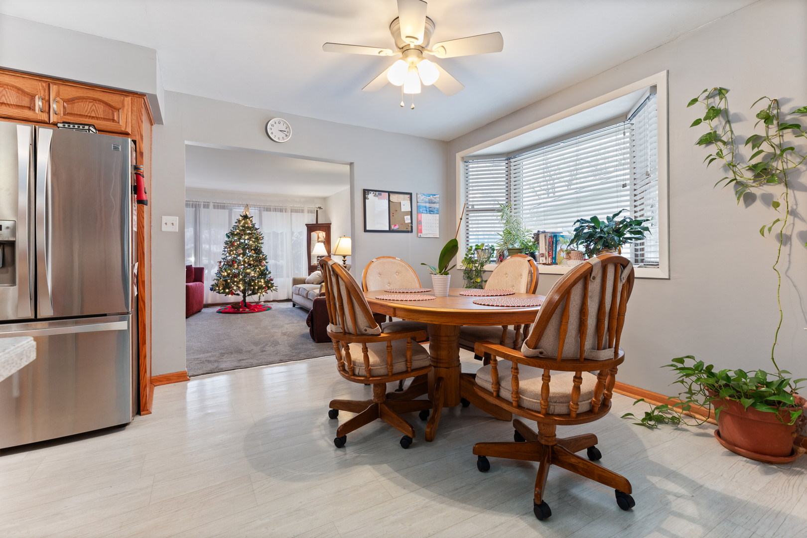 12954 Crescent Court, Crestwood, IL 60418