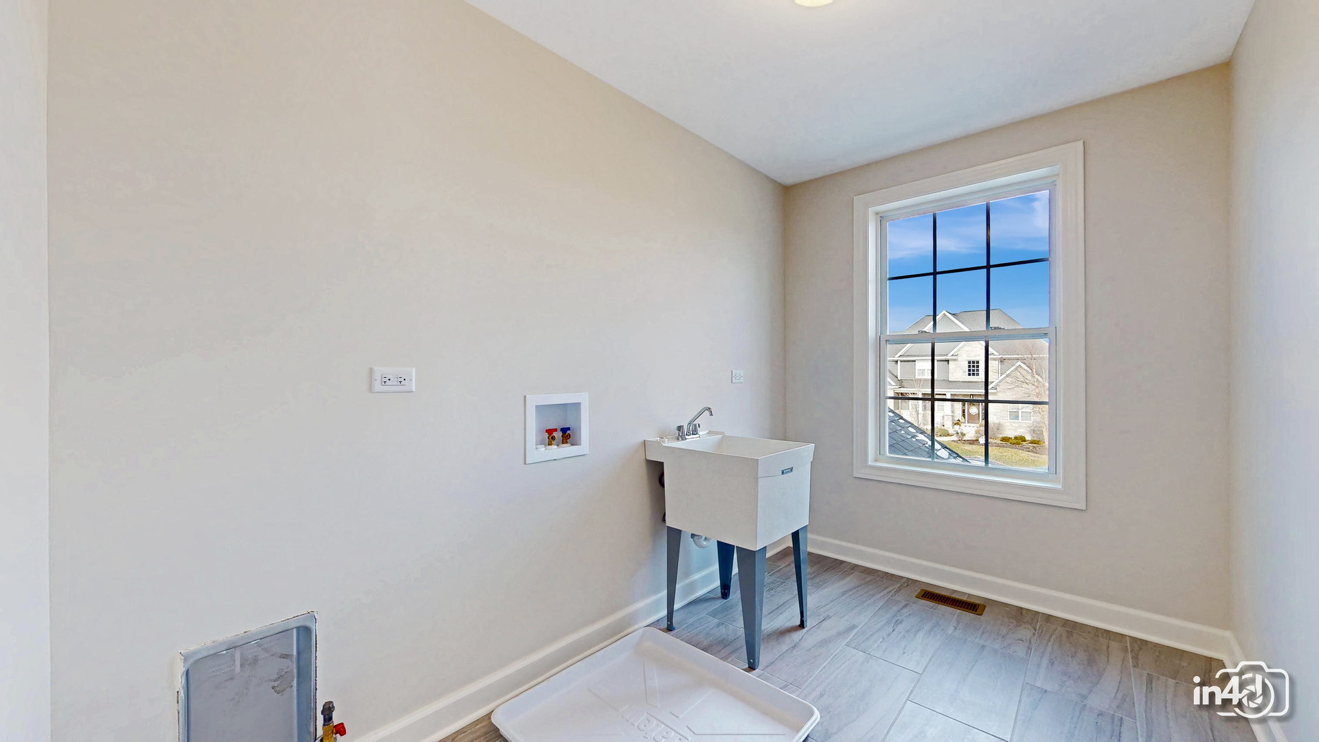 24433 W Bantry Lane, Shorewood, IL 60404