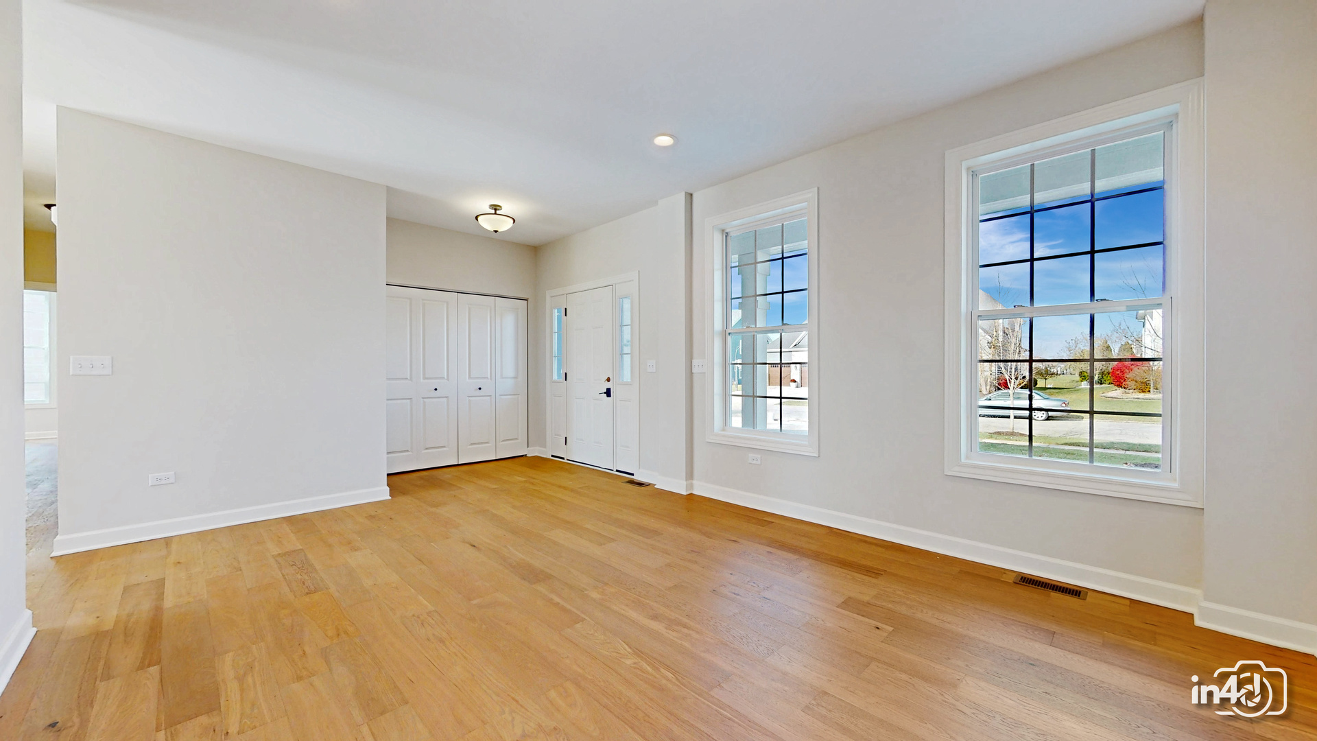 24433 W Bantry Lane, Shorewood, IL 60404