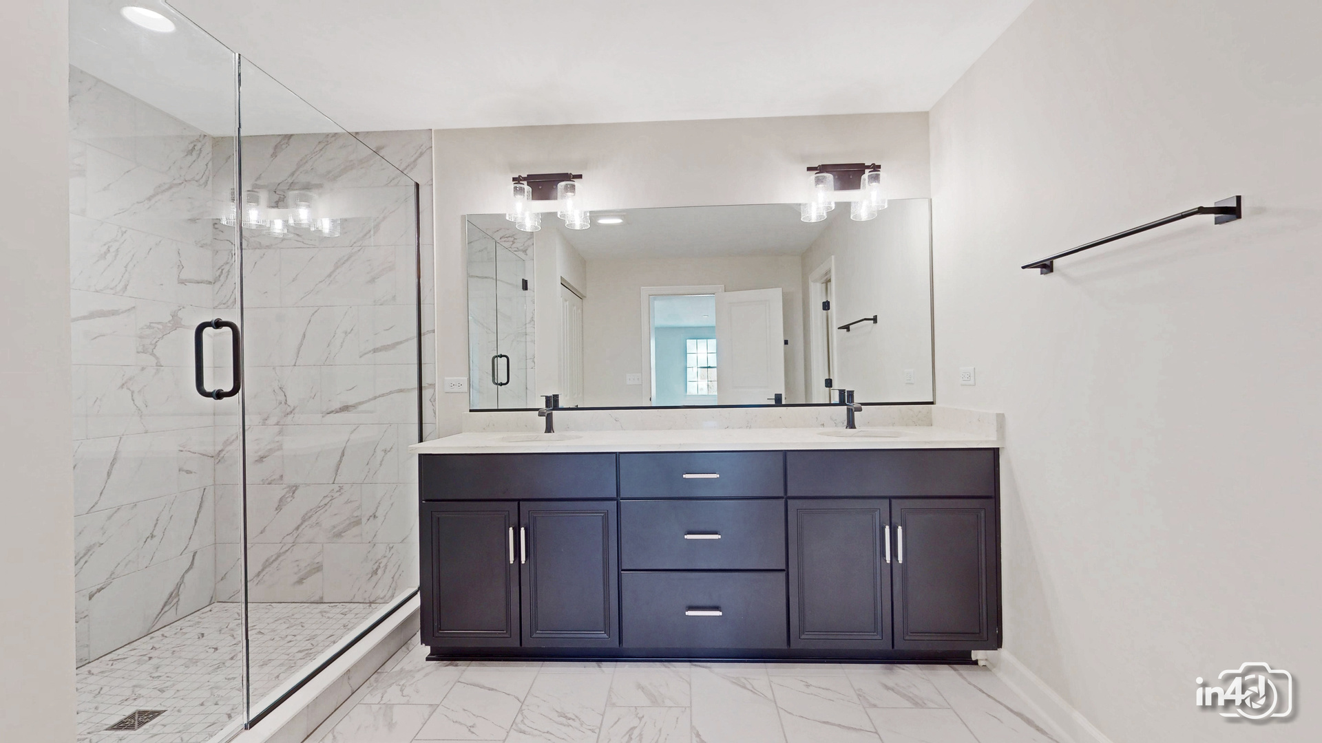 24433 W Bantry Lane, Shorewood, IL 60404