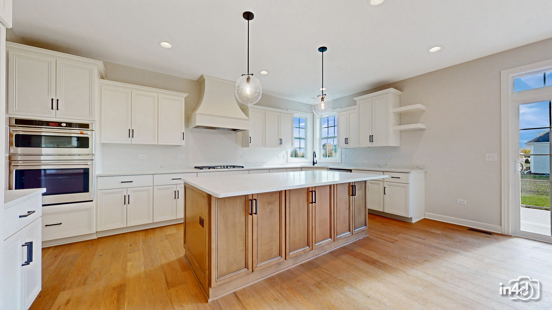 24433 W Bantry Lane, Shorewood, IL 60404