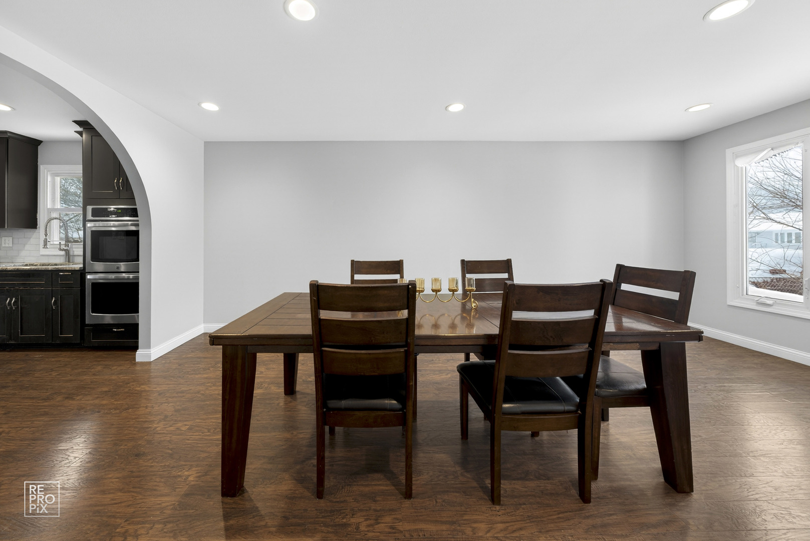 7850 Mcvicker Avenue, Burbank, IL 60459