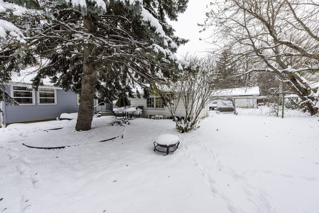 216 S Martin Avenue, Waukegan, IL 60085