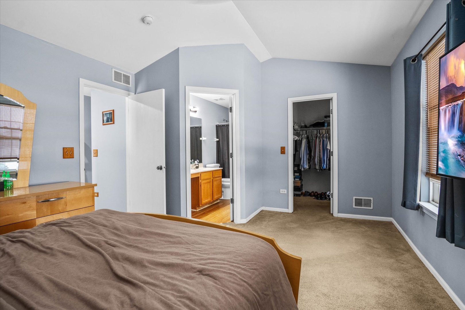 313 Waubonsee Drive, Plano, IL 60545