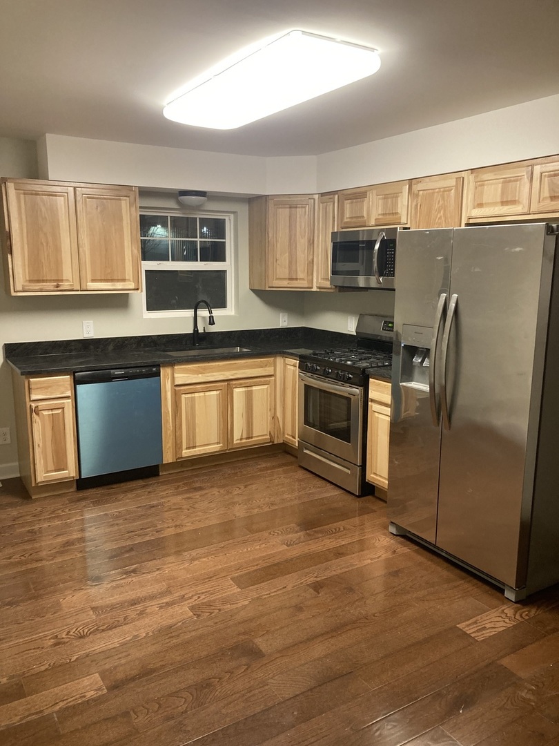 317 Midwestern Drive, Ottawa, IL 61350