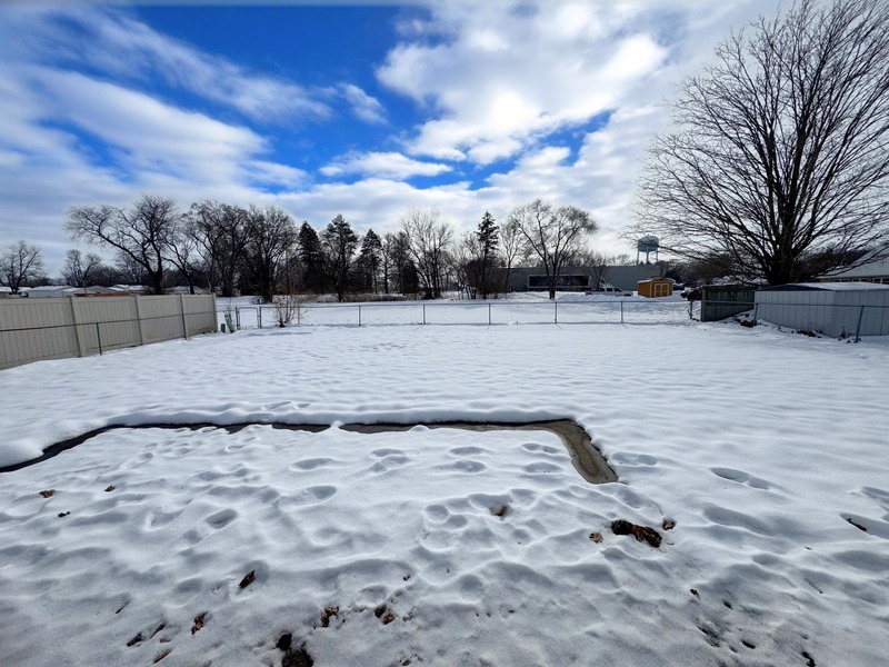 317 Midwestern Drive, Ottawa, IL 61350