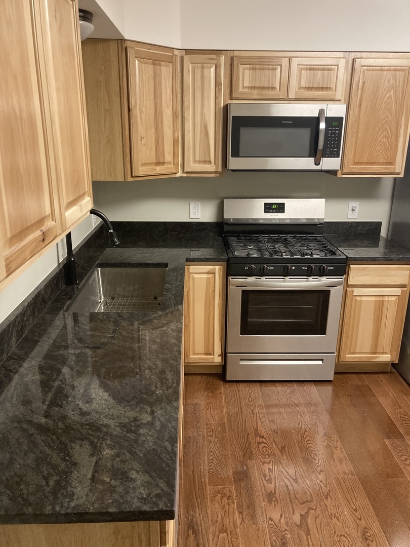 317 Midwestern Drive, Ottawa, IL 61350