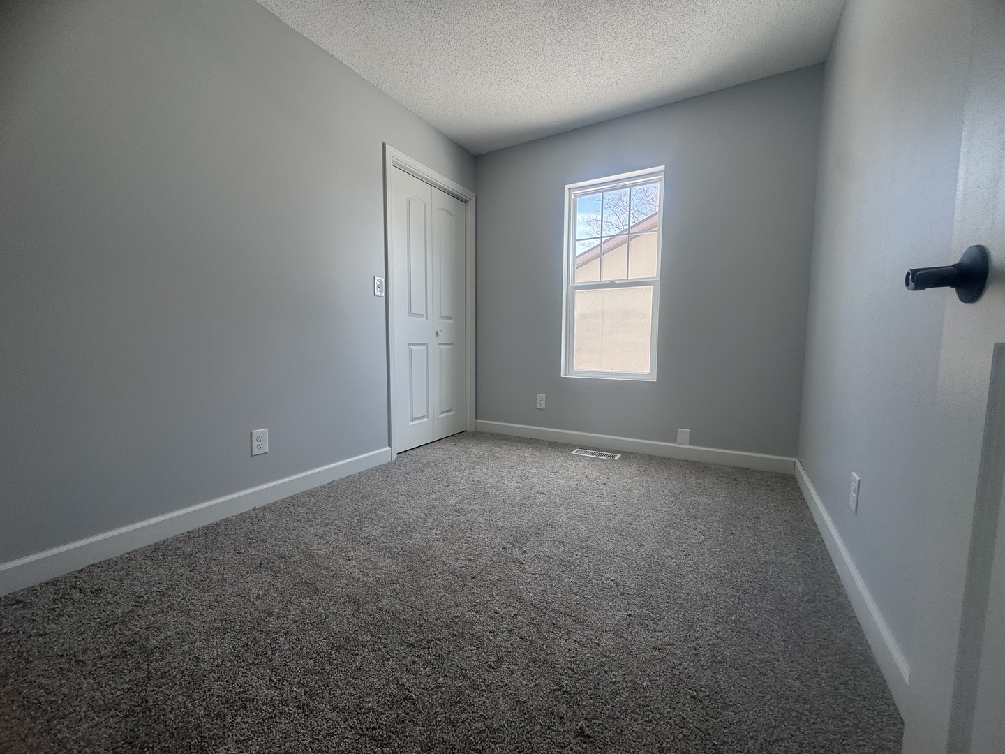 317 Midwestern Drive, Ottawa, IL 61350