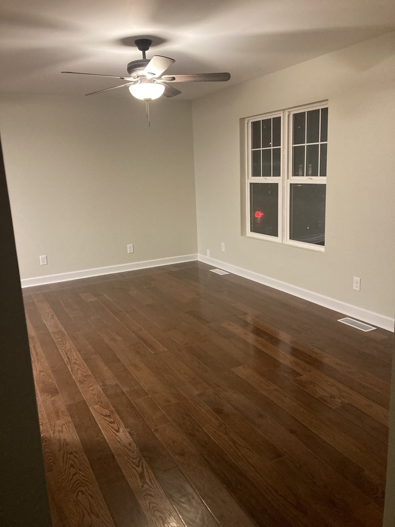 317 Midwestern Drive, Ottawa, IL 61350