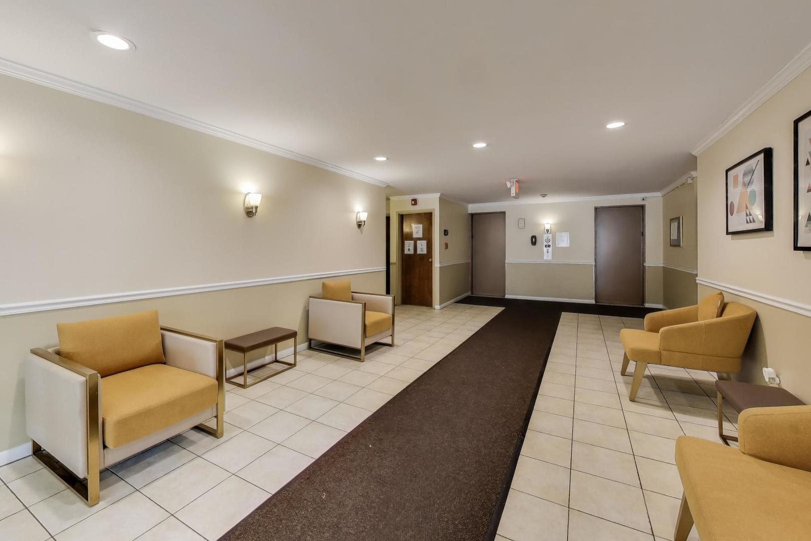 5506 Lincoln Avenue #A521, Morton Grove, IL 60053