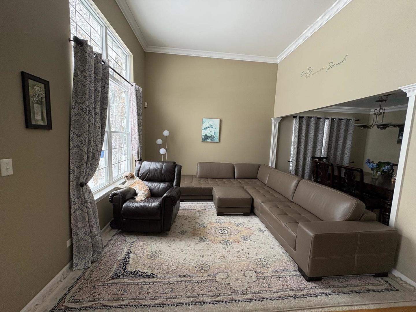 1375 Burnett Drive, Aurora, IL 60502