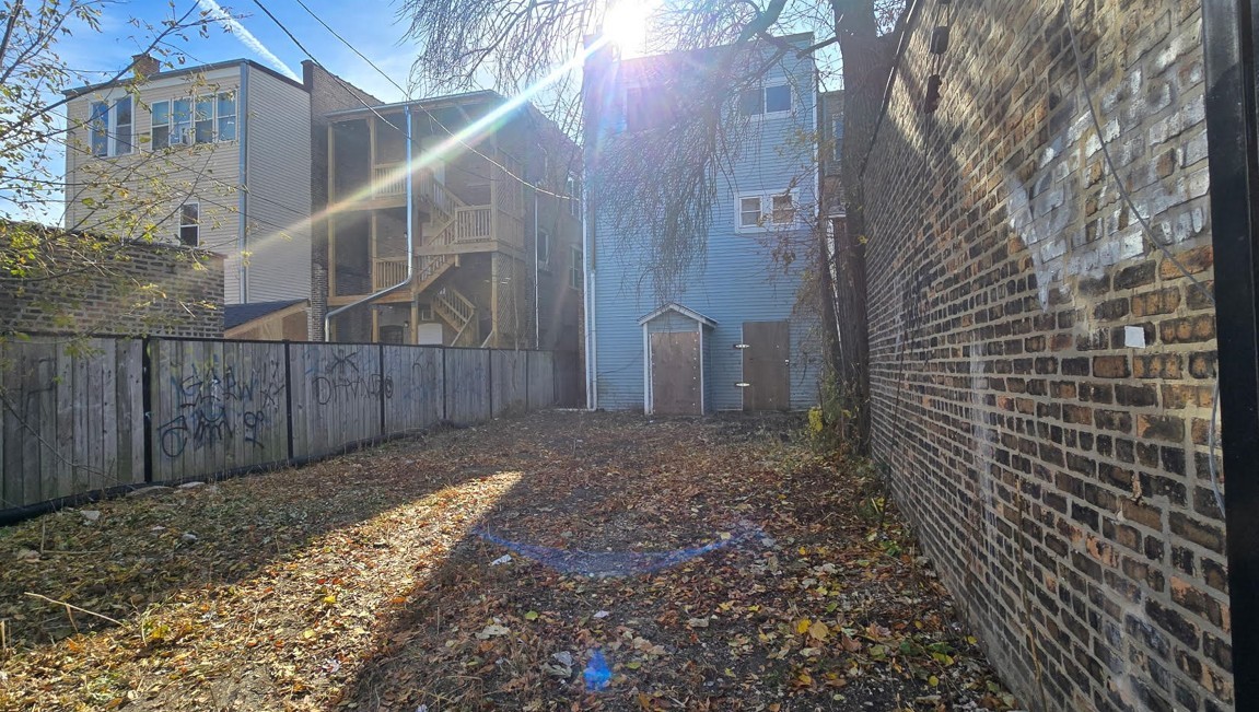 2442 W 63rd Street, Chicago, IL 60629