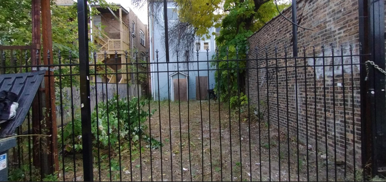 2442 W 63rd Street, Chicago, IL 60629