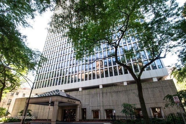 1 E Scott Street #1105, Chicago, IL 60610