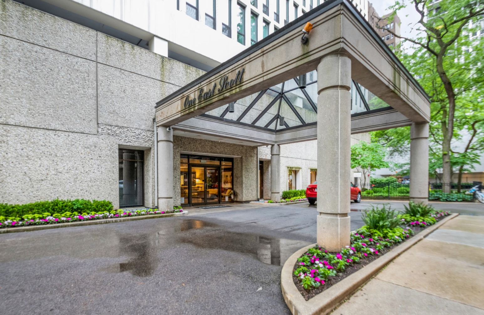 1 E Scott Street #1105, Chicago, IL 60610