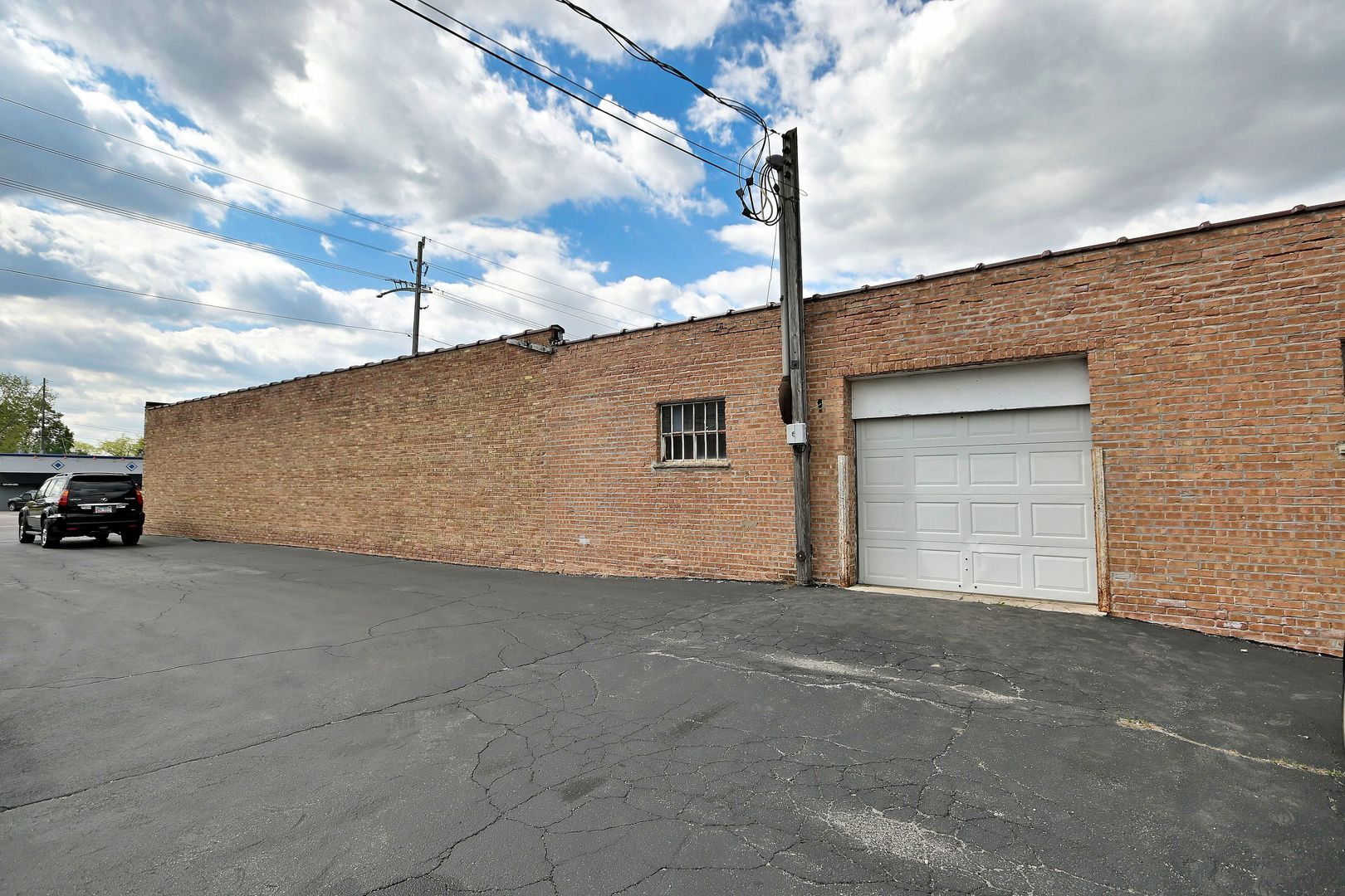 2345 N Mannheim Road, Leyden Township, IL 60164