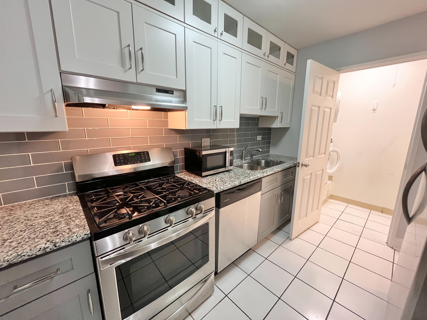 1501 E Churchill Drive #105, Palatine, IL 60074