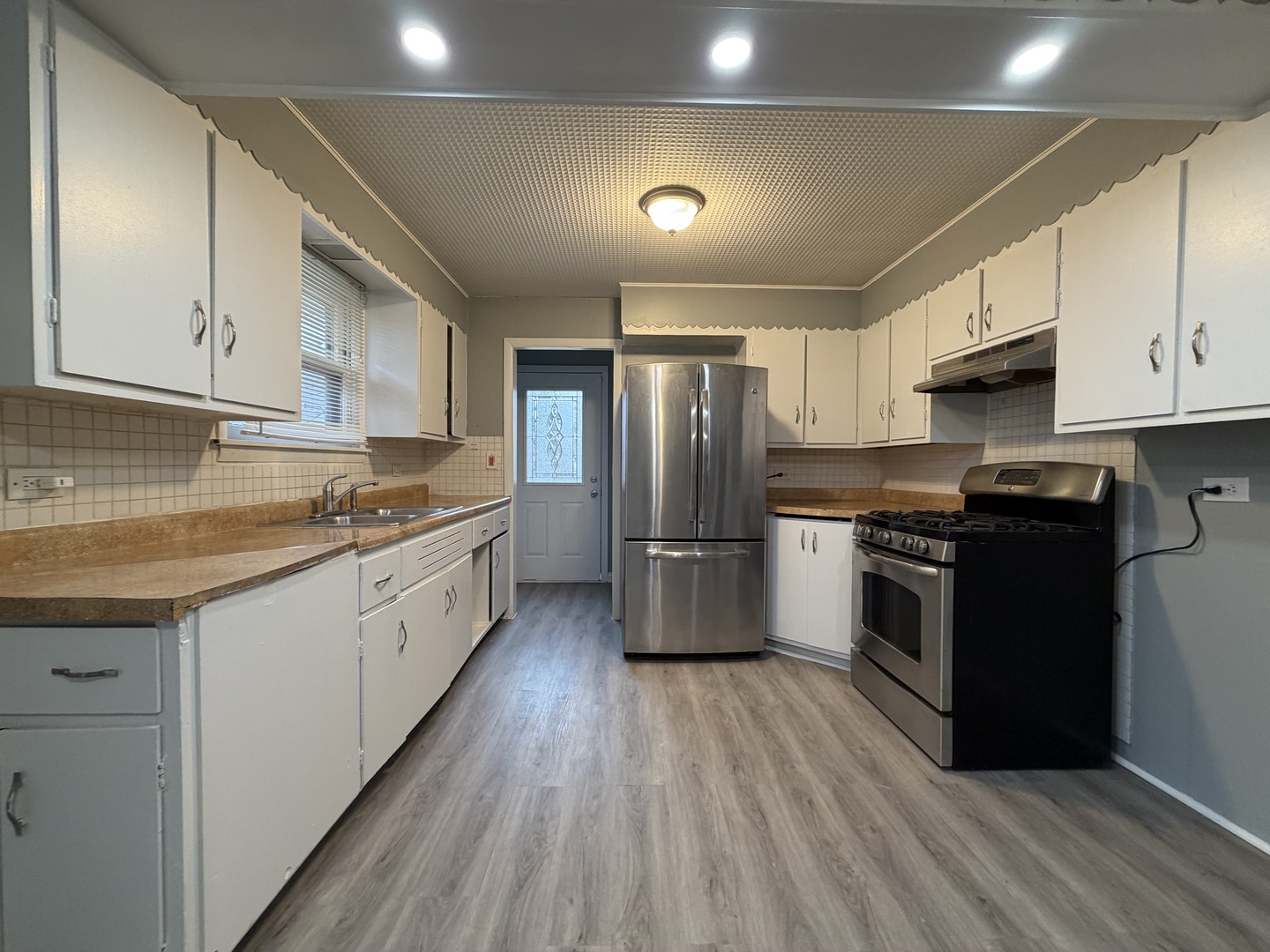 3924 Sunset Avenue, Markham, IL 60428