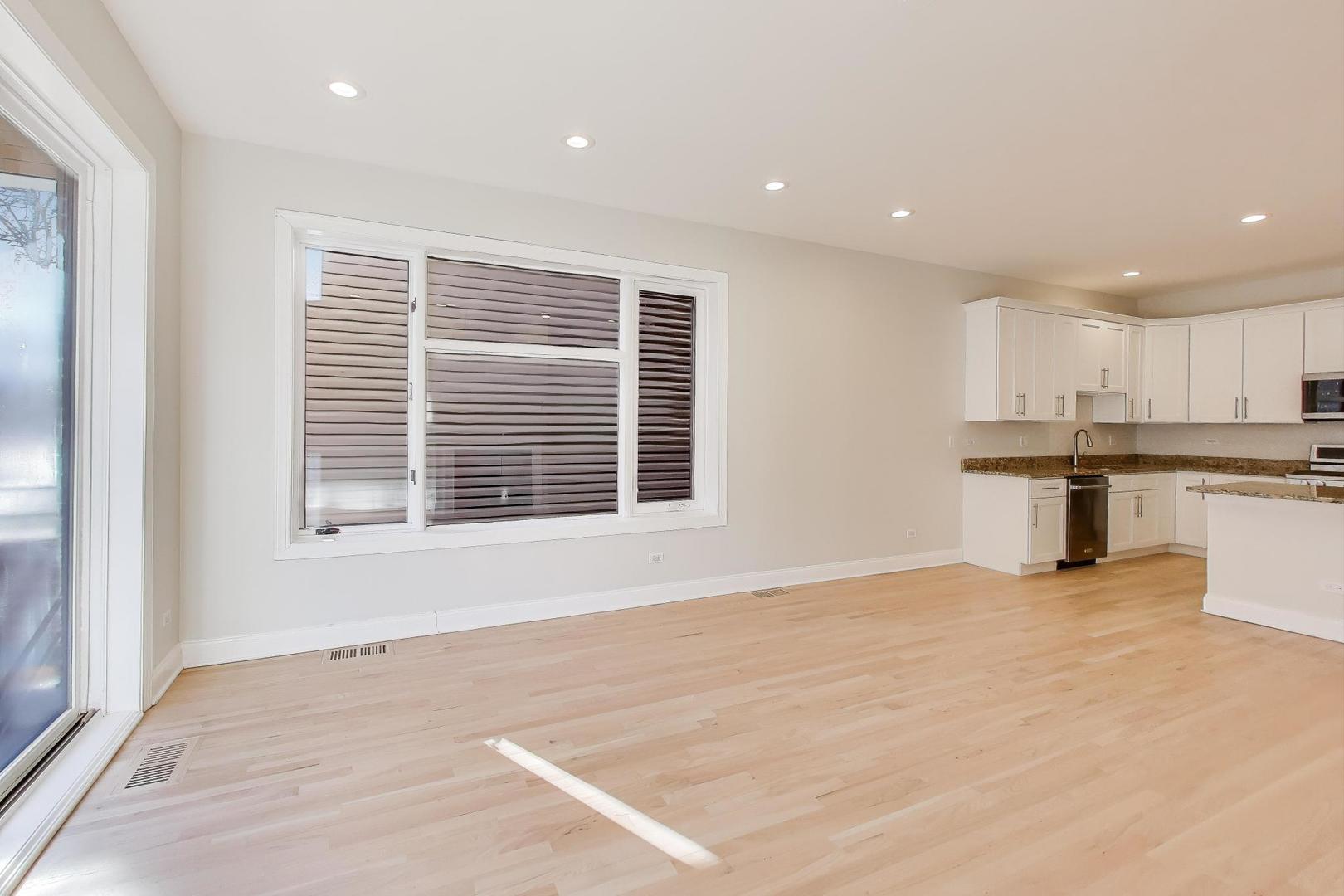 1920 N Springfield Avenue #1S, Chicago, IL 60647