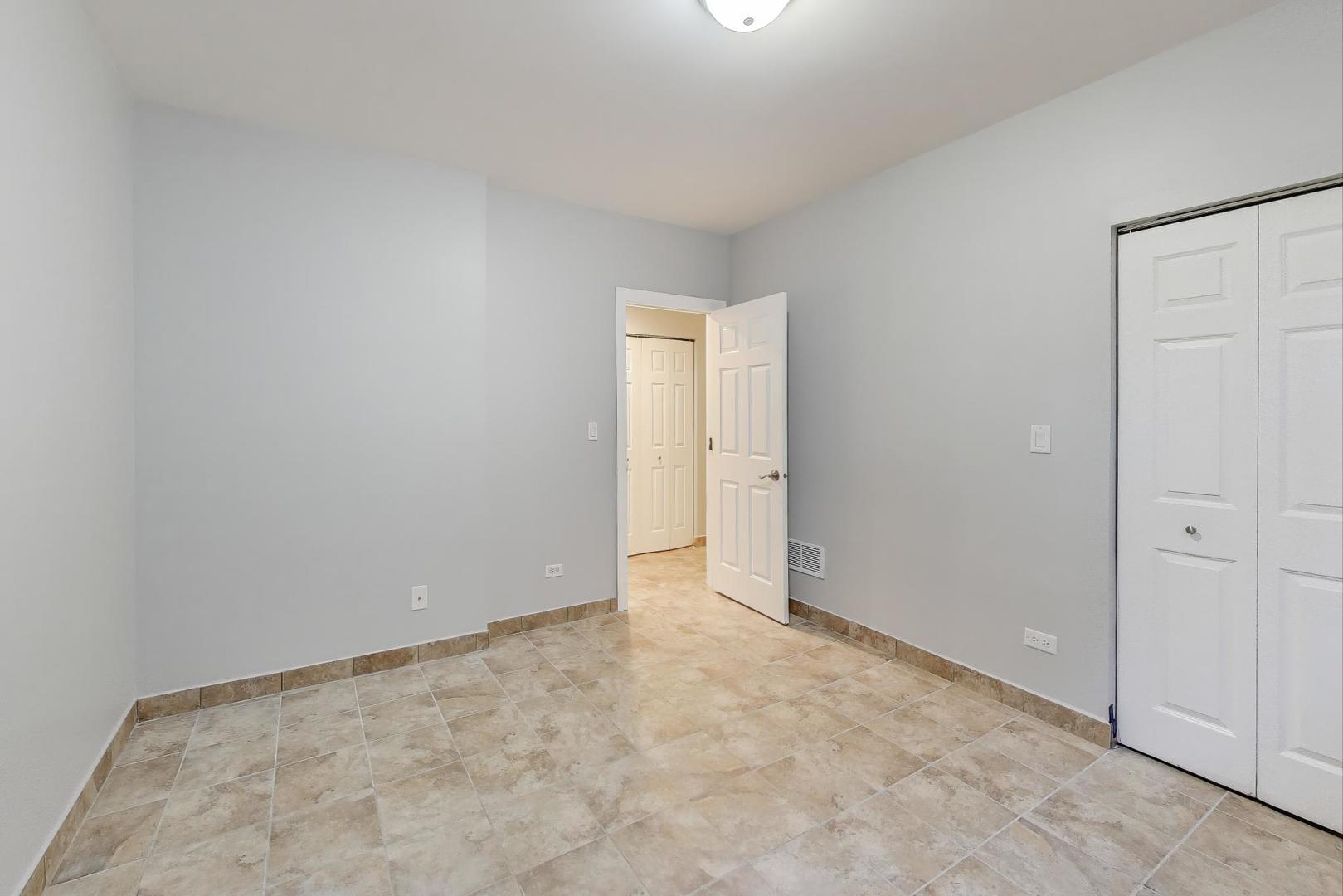 1920 N Springfield Avenue #1S, Chicago, IL 60647