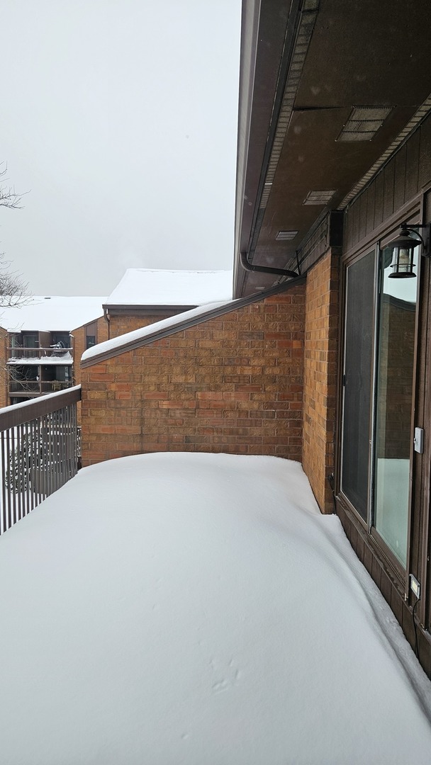 2929 Sunnyside Drive #B326, Rockford, IL 61114