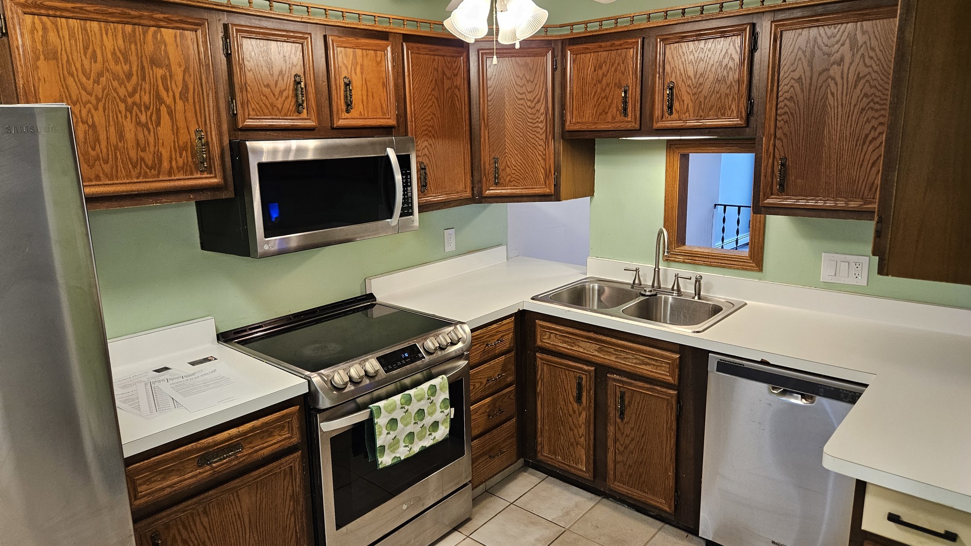 2929 Sunnyside Drive #B326, Rockford, IL 61114