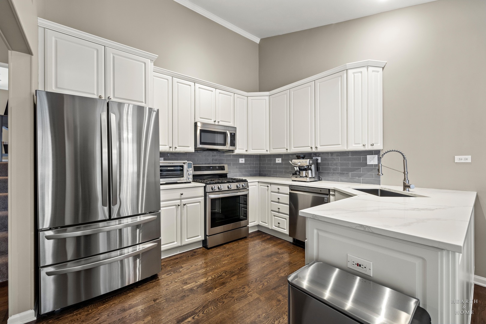 679 BARLINA Road, Crystal Lake, IL 60014