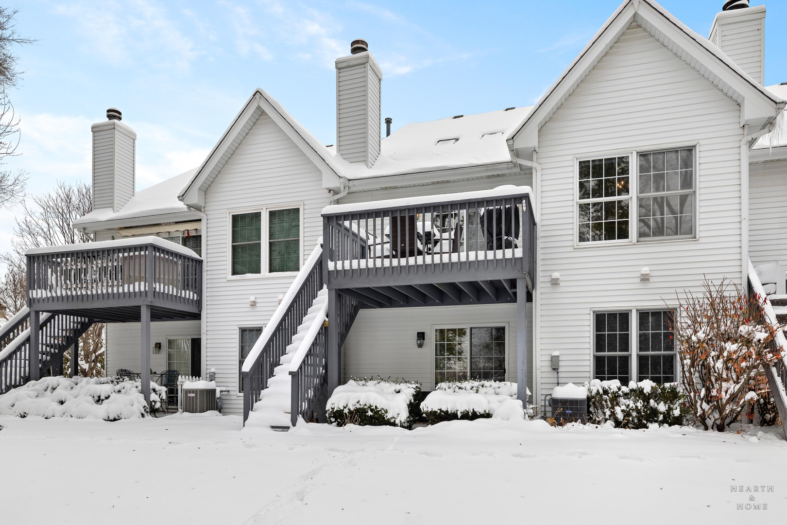 679 BARLINA Road, Crystal Lake, IL 60014