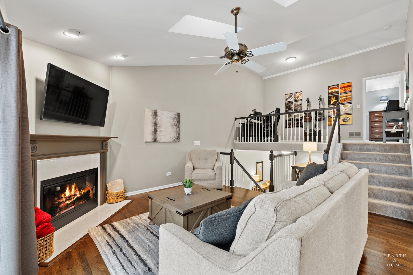 679 BARLINA Road, Crystal Lake, IL 60014