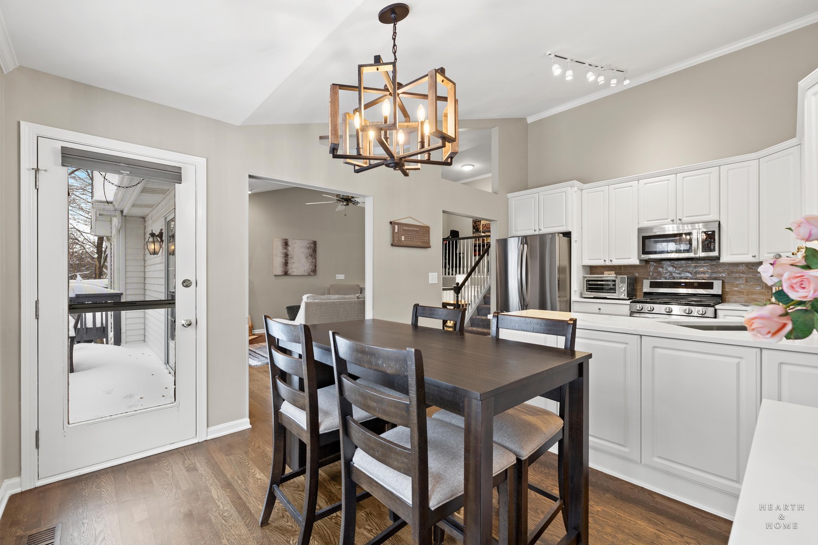 679 BARLINA Road, Crystal Lake, IL 60014