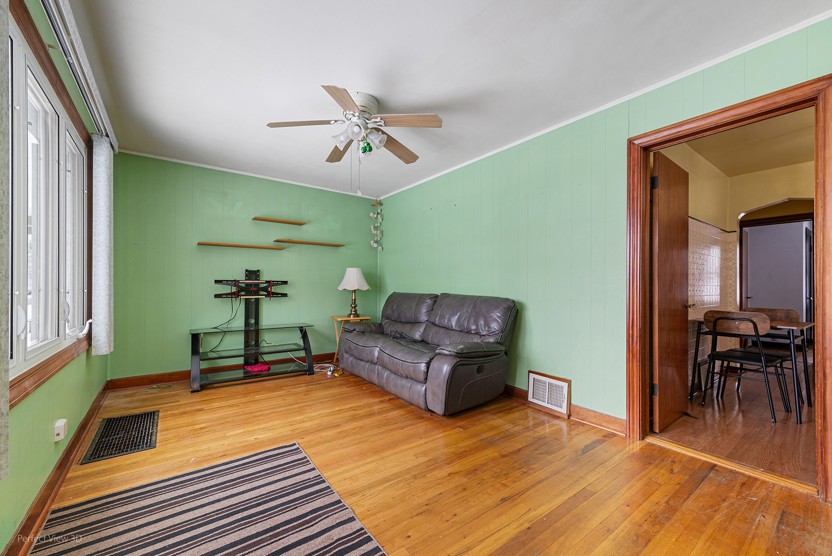 5117 S Luna Avenue, Chicago, IL 60638