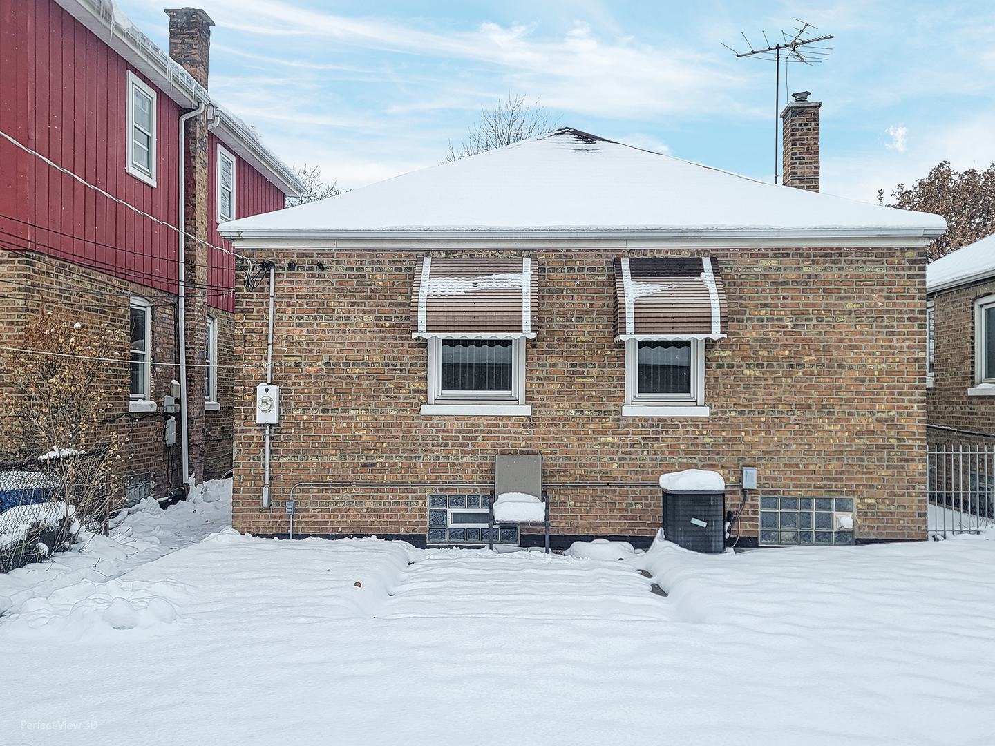 5117 S Luna Avenue, Chicago, IL 60638